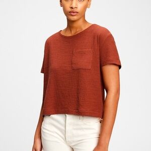 Gap Relaxed Crop Pocket Shirt. Medium